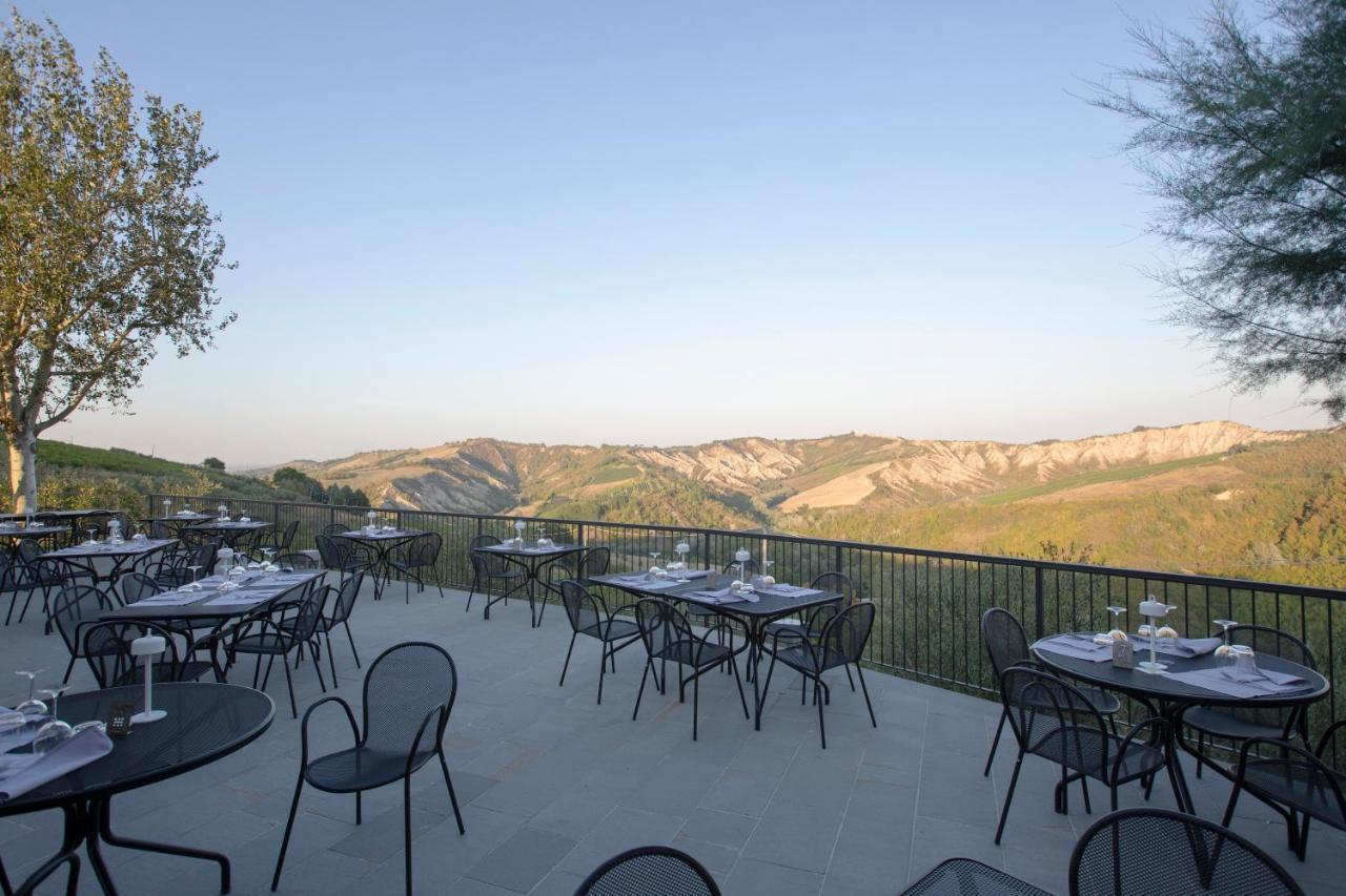 Agriturismo Torre Del Marino 布里西盖拉 外观 照片